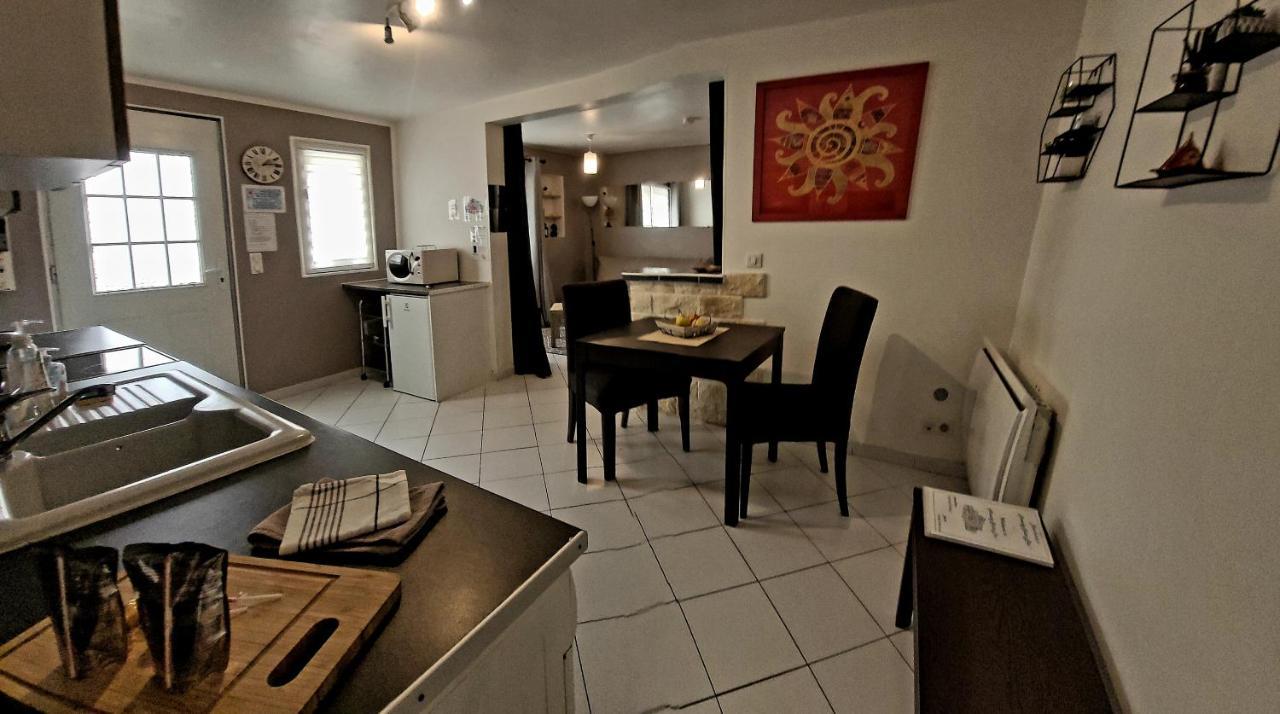 Ravissant studio privé 2 pièces Le Cosy tout équipé Monchy-Saint-Eloi Extérieur photo